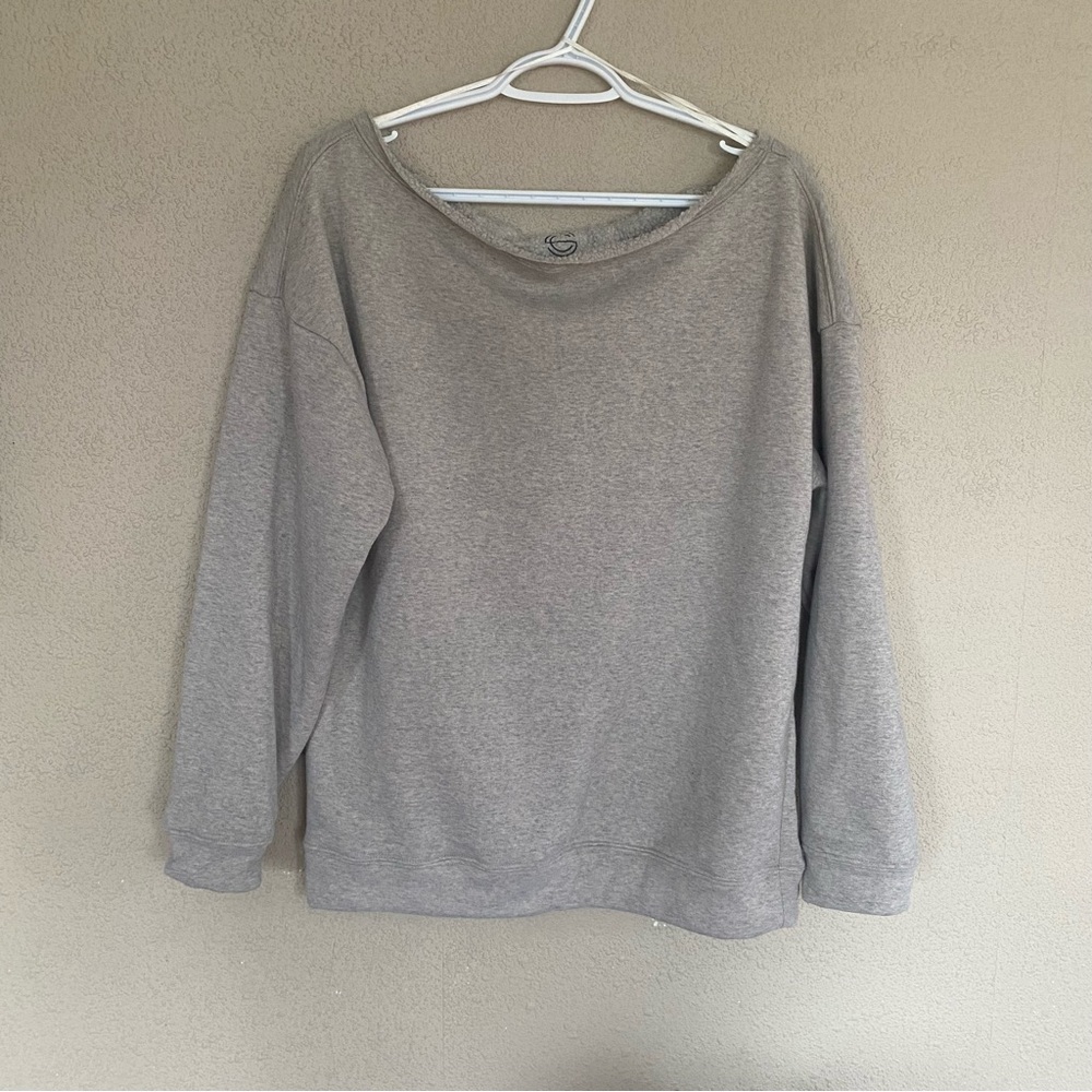 Social culture slouchy shoulder sweater